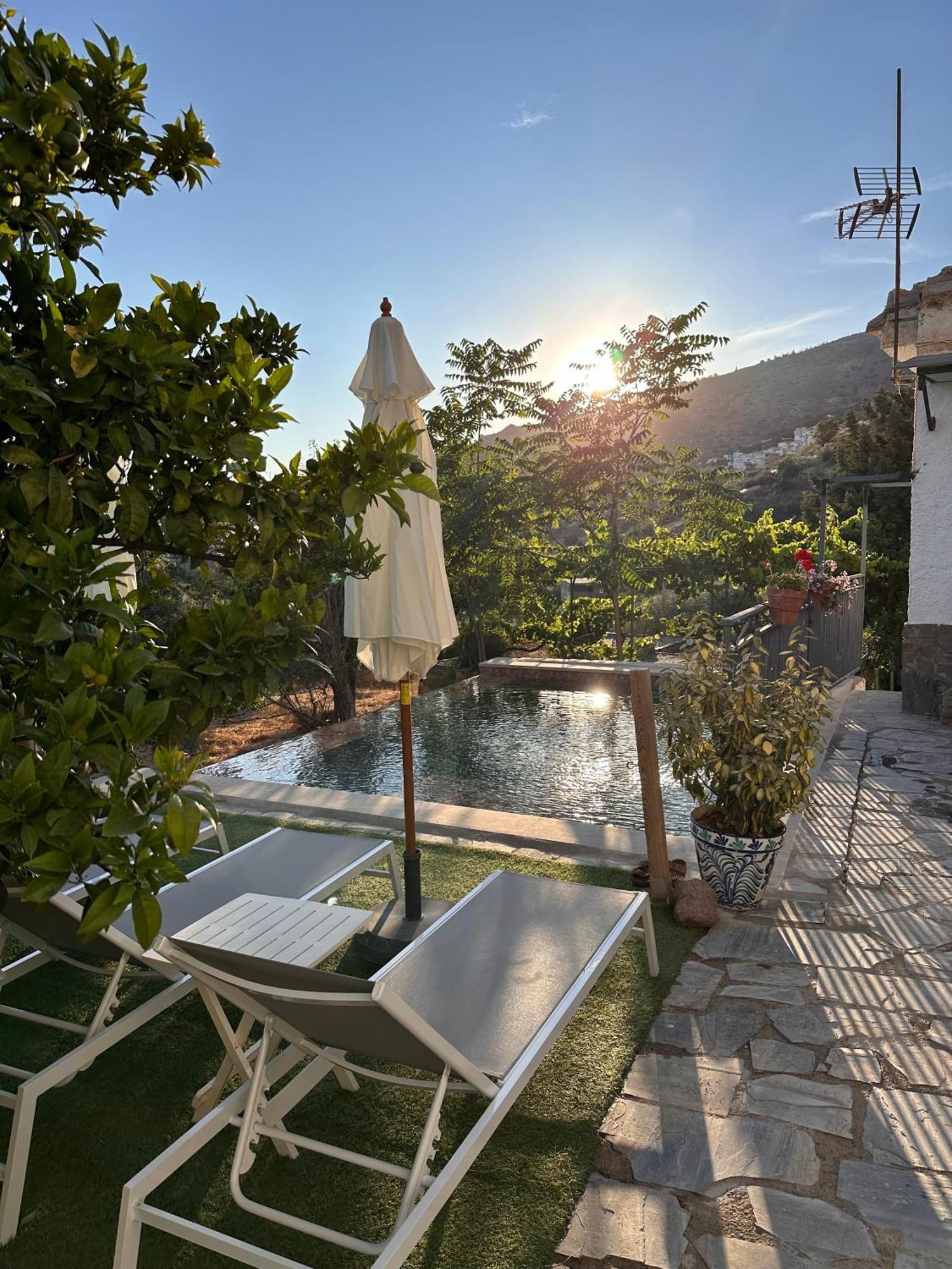 Finca Las Fuentezuelas Carataunas エクステリア 写真